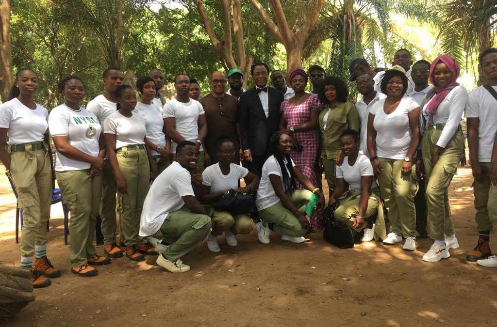 PRESIDENT OF PAIGAS AMB. MARTIN UHOMOIBHI EXCHANGING VIEWS WITH THE BATCH A 2019 PAIGAS/NYSC AMBASSADORS DURING THE FIRST WEEKLY CDS PROGRAM ON STRATEGY TO BE ADOPTED ON THE ADVOCACY ON IRREGULAR MIGRATION IN F.C.T. ABUJA.