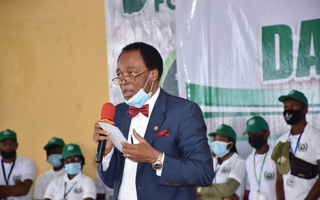 Amb. (Dr.) Martin Uhomoibhi Sensitizing Youth Corps members on stemming the tides of Irregular Migration in F.C.T. Abuja NYSC Orientation Camp, Kubwa. 28th May, 2021.